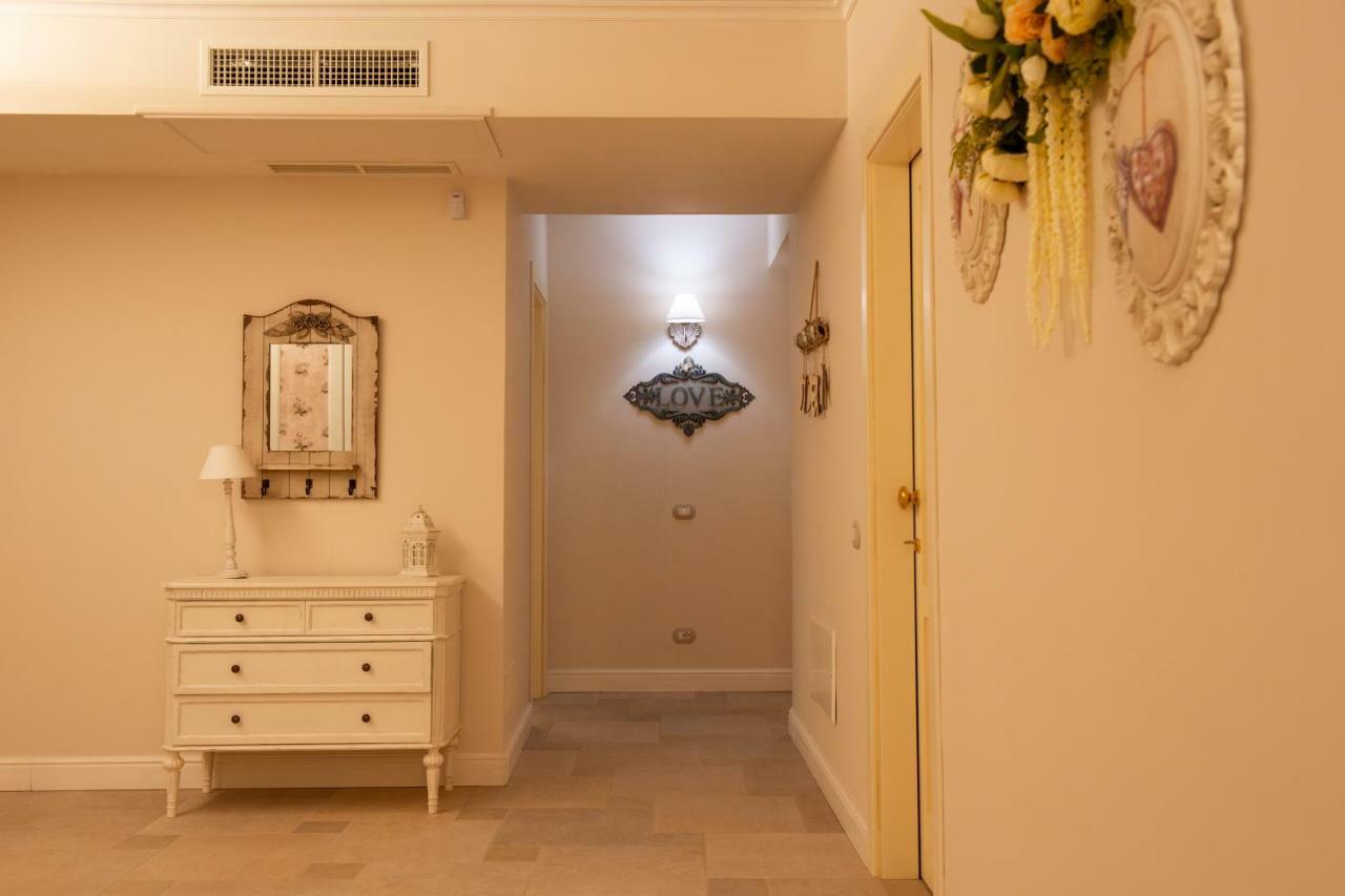 Marale Bed & Breakfast เซริโน ภายนอก รูปภาพ